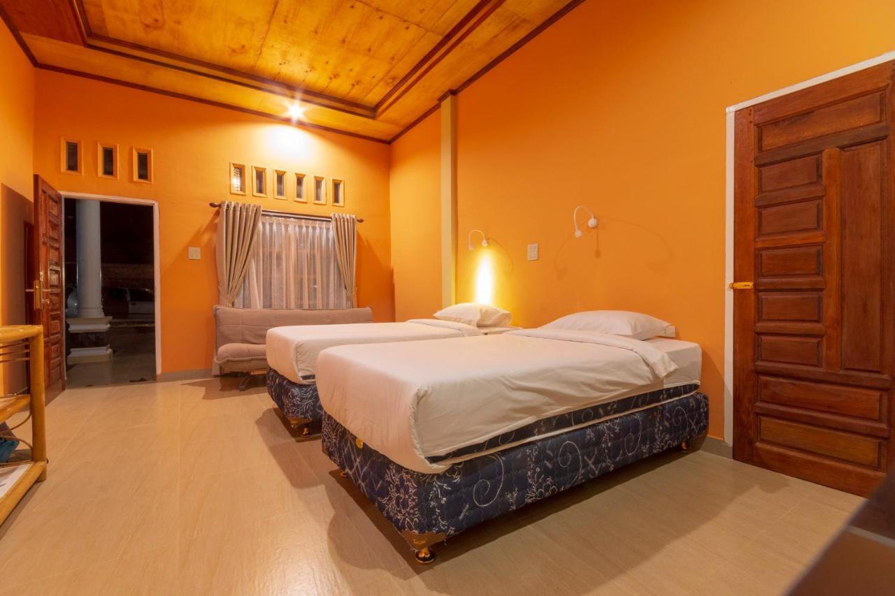 Tabo Cottages Tuktuk Siadong Exterior foto