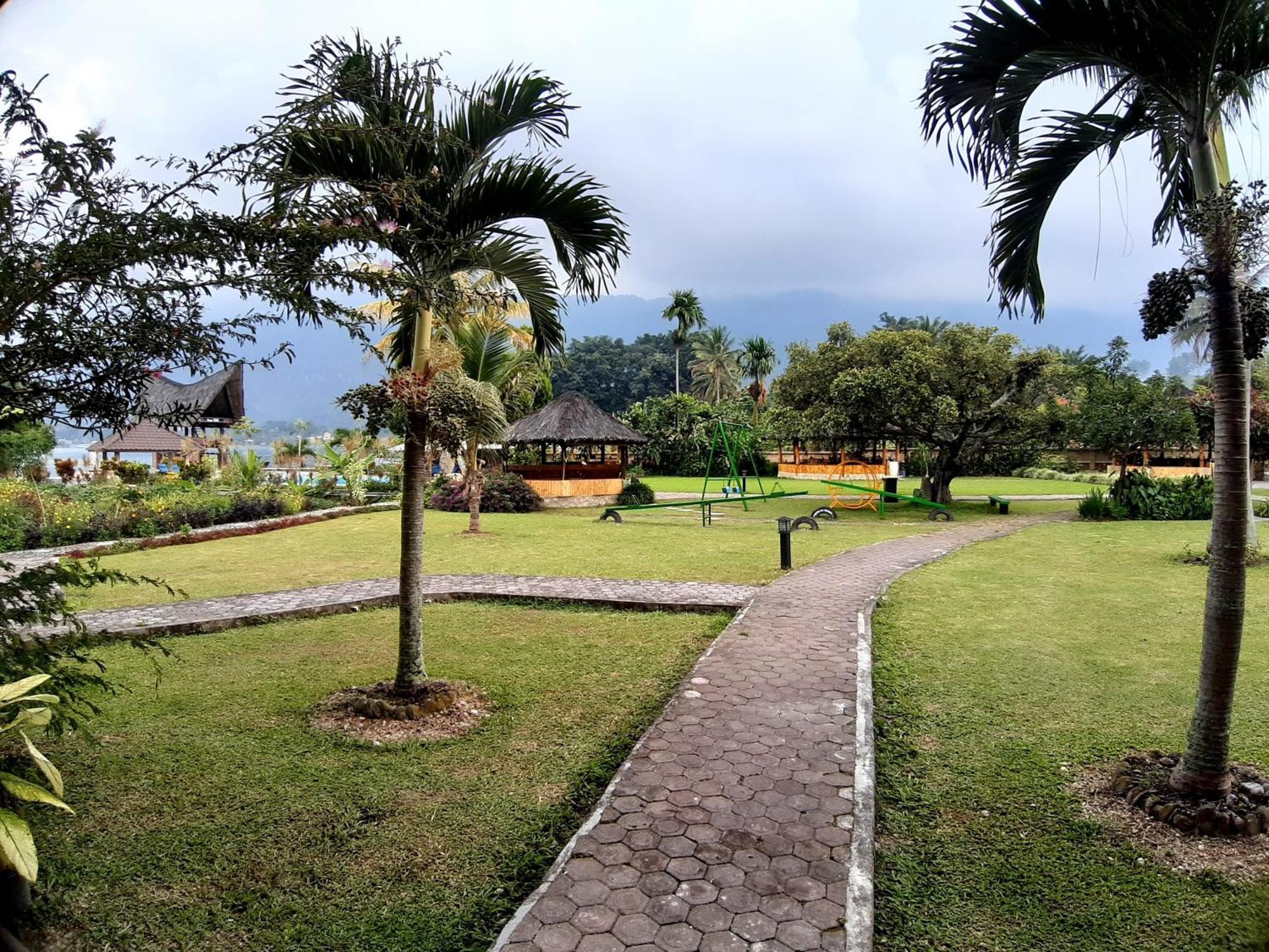Tabo Cottages Tuktuk Siadong Exterior foto
